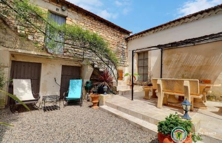 G&icirc;te n&deg;168720 Orgnac-l'Aven - Ard&egrave;che - Entr&eacute;e ind&eacute;pendante et espace ext&eacute;rieur priv&eacute;