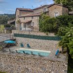 Le g&icirc;te et sa piscine privative
