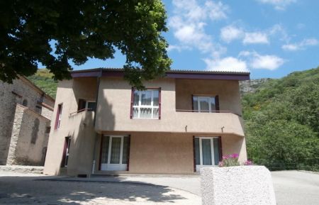 G&icirc;te n&deg;18010 Astet - Ard&egrave;che - G&icirc;te Julie &agrave; l'&eacute;tage