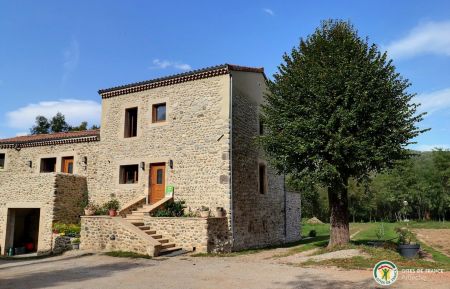 G&icirc;te n&deg;27700 Beauchastel - Ard&egrave;che - photo