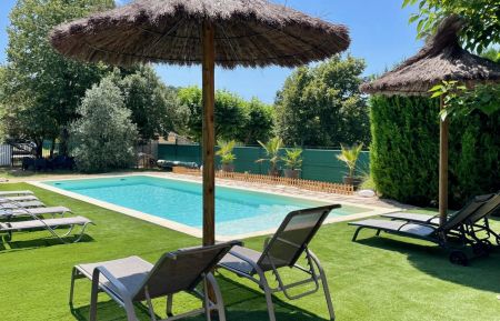 G&icirc;te n&deg;304722 Salavas - Ard&egrave;che - Grande piscine &agrave; partager