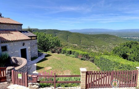 G&icirc;te n&deg;306721 Sampzon - Ard&egrave;che - Vue magnifique sur les monts d'Ard&egrave;che et emplacement unique