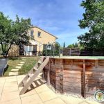 Maison ind&eacute;pendante avec jardin clos, piscine hors sol privative