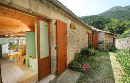 G&icirc;te n&deg;329012 Valgorge - Ard&egrave;che - Bienvenue au g&icirc;te Les Gen&ecirc;ts