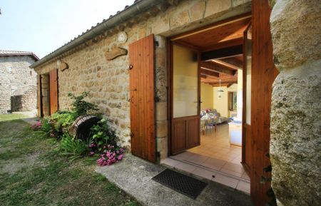 G&icirc;te n&deg;329013 Valgorge - Ard&egrave;che - Bienvenue au g&icirc;te Les Ch&acirc;taigniers