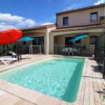 G&icirc;te mitoyen avec piscine privative dans le centre de Vallon Pont d'Arc