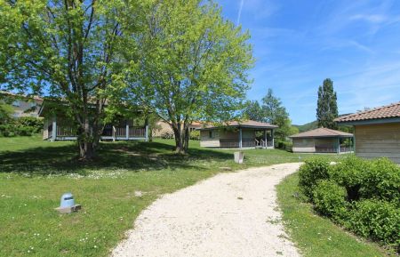 G&icirc;te n&deg;338031 Vernoux-en-Vivarais - Ard&egrave;che - photo