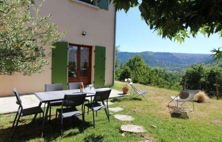 G&icirc;te n&deg;339020 Vesseaux - Ard&egrave;che - photo