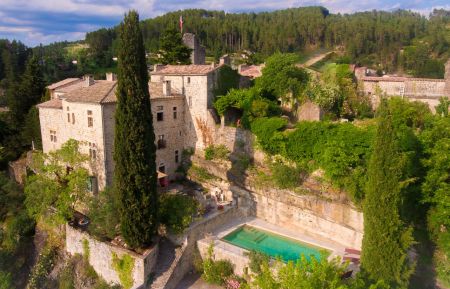 Chambre d'h&ocirc;tes n&deg;515 Ucel - Ard&egrave;che - Le Ch&acirc;teau d'Ucel, un cadre splendide ! 