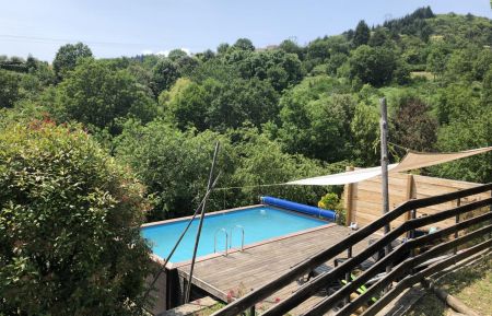 G&icirc;te n&deg;141008 Lentill&egrave;res - Ard&egrave;che - La piscine vue de la terrasse du g&icirc;te