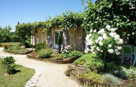 G&icirc;te n&deg;31701 Berrias-et-Casteljau - Ard&egrave;che - photo