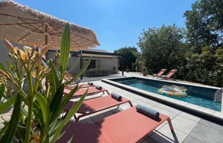 G&icirc;te n&deg;115726 Labeaume - Ard&egrave;che - Villa ind&eacute;pendante avec piscine priv&eacute;e jardin clos et terrasse ombrag&eacute;e