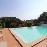 Piscine chauff&eacute;e, s&eacute;curis&eacute;e et &agrave; partager