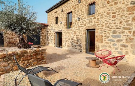 G&icirc;te n&deg;188700 Quintenas - Ard&egrave;che - photo