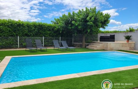 G&icirc;te n&deg;159704 Mirabel - Ard&egrave;che - photo