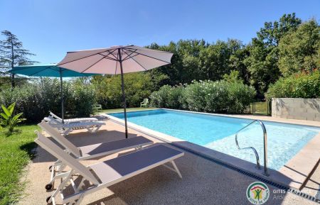 Piscine à partager avec notre autre gîte Gîte n°207010 Saint-Alban-Auriolles - Ardèche - Piscine à partager avec notre autre gîte