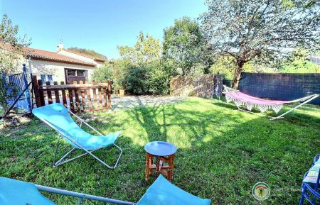 Détente dans le jardin Gîte n°132720 Largentière - Ardèche - Détente dans le jardin