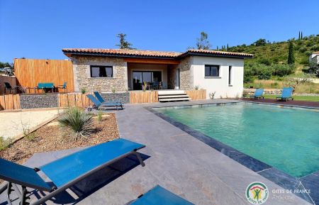 Villa La Crozette et sa magnifique piscine privée 7x7m Gîte n°201724 Ruoms - Ardèche - Villa La Crozette et sa magnifique piscine privée 7x7m