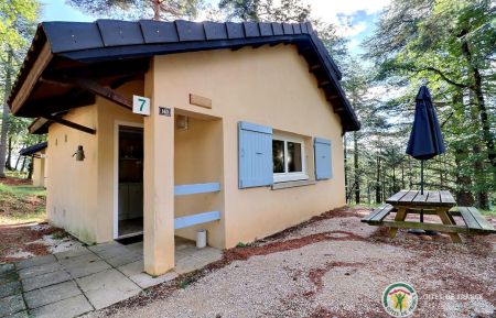 G&icirc;te n&deg;301007 Saint-Victor - Ard&egrave;che - G&icirc;te Le Robinier ind&eacute;pendant avec espace ext&eacute;rieur priv&eacute;