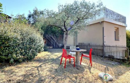 Gîte Clémentine et ses espaces extérieurs Gîte n°50711 Chambonas - Ardèche - Gîte Clémentine et ses espaces extérieurs