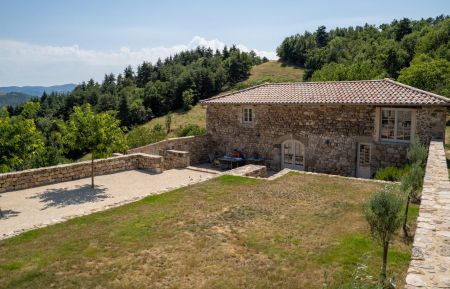 G&icirc;te n&deg;79708 D&eacute;saignes - Ard&egrave;che - photo