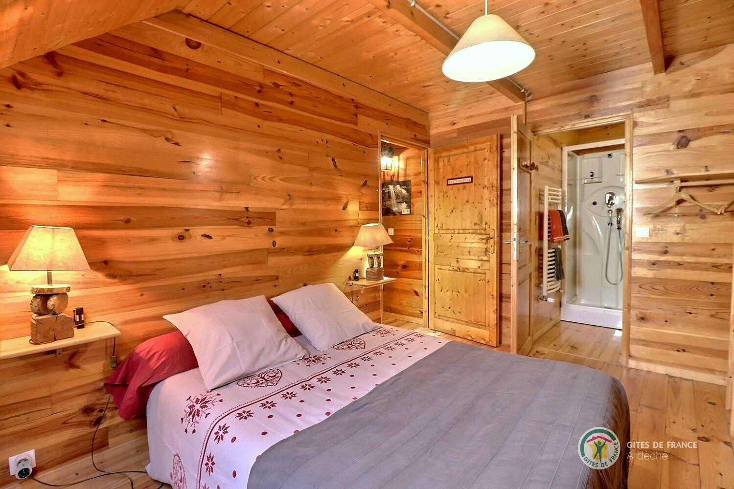 Chambre Montivernoux (lit en 140) photo 14