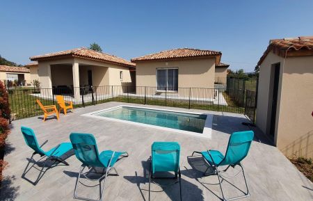 G&icirc;te n&deg;330751 Vallon-Pont-d'Arc - Ard&egrave;che - piscine privative s&eacute;curis&eacute;e