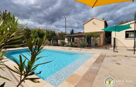 G&icirc;te n&deg;207744 Saint-Alban-Auriolles - Ard&egrave;che - Maison avec jardin clos, piscine priv&eacute;e chauff&eacute;e et terrain de p&eacute;tanque