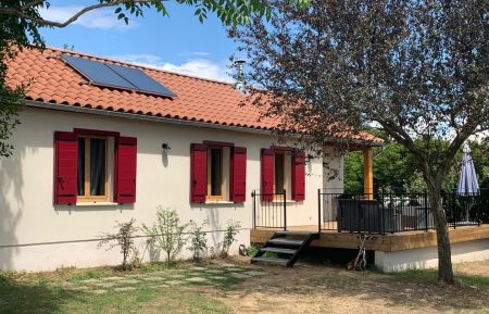 G&icirc;te n&deg;86700 &Eacute;tables - Ard&egrave;che - Maison ind&eacute;pendante entour&eacute;e d'un grand jardin