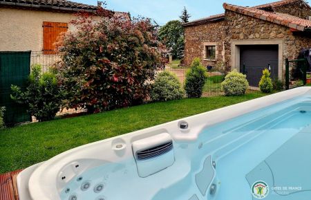G&icirc;te n&deg;177702 Plats - Ard&egrave;che - photo