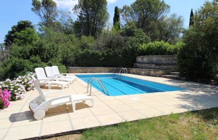 G&icirc;te n&deg;34003 Bidon - Ard&egrave;che - Agr&eacute;able piscine de la propri&eacute;t&eacute;