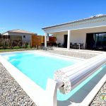 Le gîte avec sa piscine privative Le gîte avec sa piscine privative