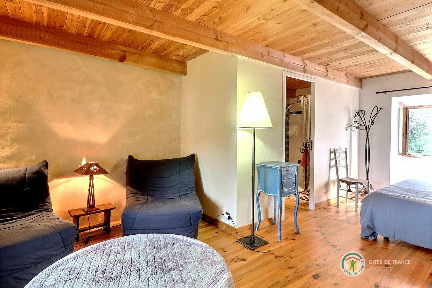 Coin salon chambre Antoinette photo 14
