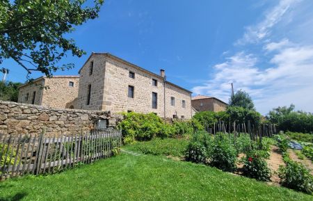 G&icirc;te n&deg;69702 Colombier-le-Vieux - Ard&egrave;che - photo