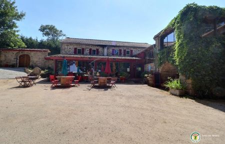 G&icirc;te de groupe n&deg;347 Montselgues - Ard&egrave;che - La Bombine, g&icirc;te de groupe, ferme-auberge