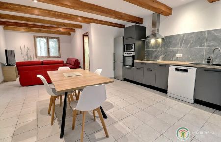 G&icirc;te n&deg;207749 Saint-Alban-Auriolles - Ard&egrave;che - photo