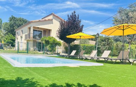 G&icirc;te n&deg;330757 Vallon-Pont-d'Arc - Ard&egrave;che - photo