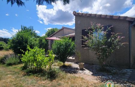 G&icirc;te n&deg;242700 Saint-Gineys-en-Coiron - Ard&egrave;che - photo