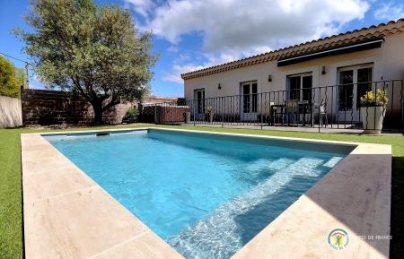 G&icirc;te n&deg;101711 Grospierres - Ard&egrave;che - photo