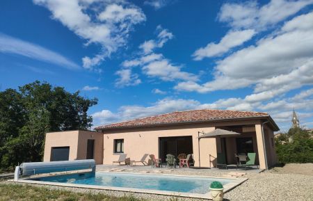 G&icirc;te n&deg;117722 Lablach&egrave;re - Ard&egrave;che - piscine privative de 8x4 - prof 1.50